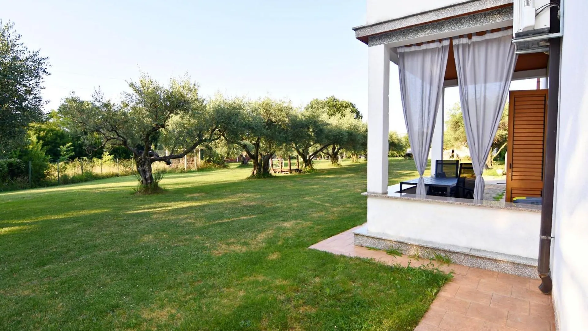 Renovierte Wohnung In Zambratija Mit Grossem Garten Umag 0*,  Croatia